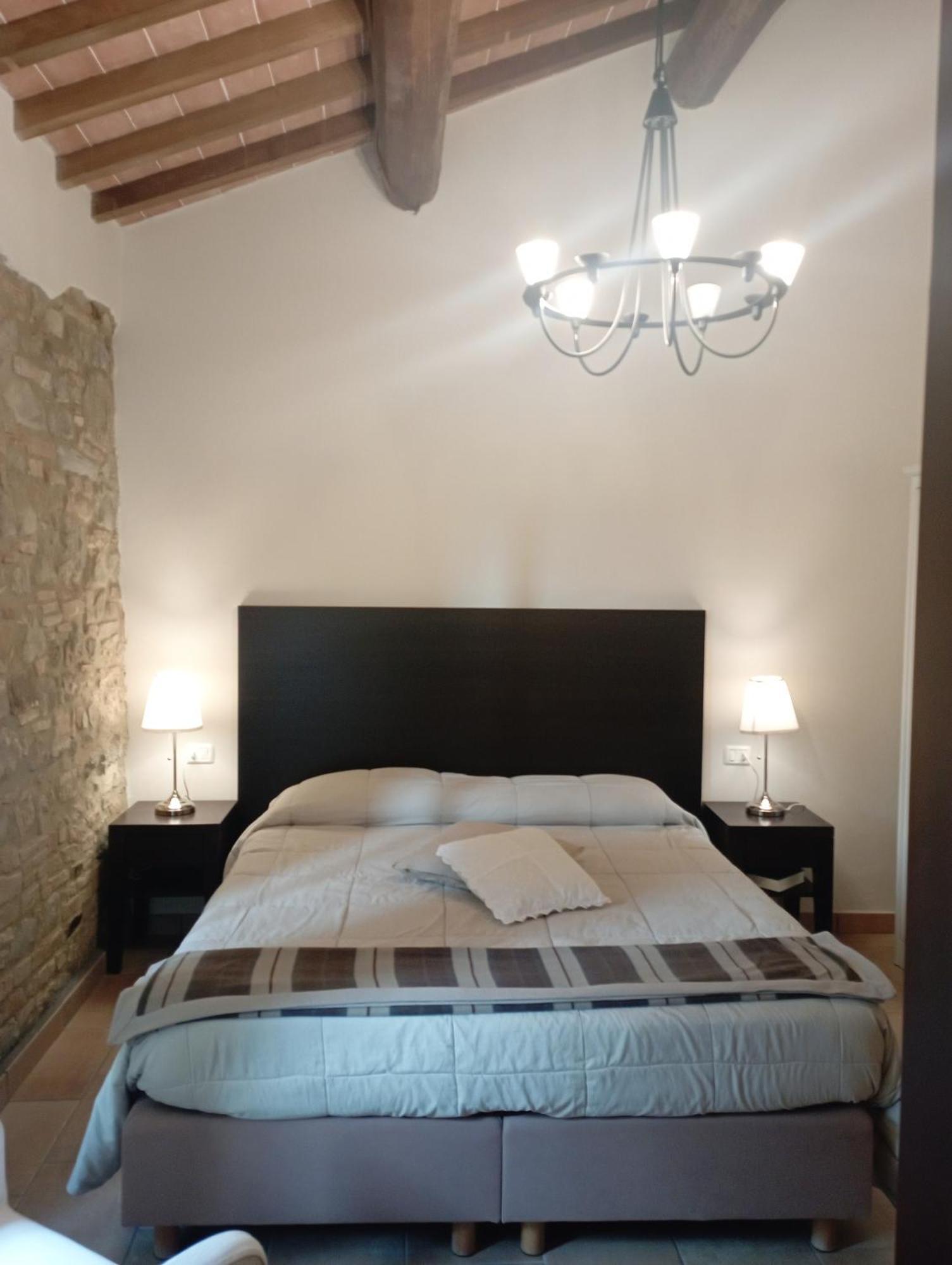 Borgo Della Speranza Bed & Breakfast Volterra Exterior photo